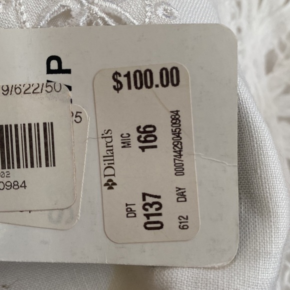 NWT K Woman Petite Collection white top with padded shoulders. Size 18WP - Picture 9 of 9